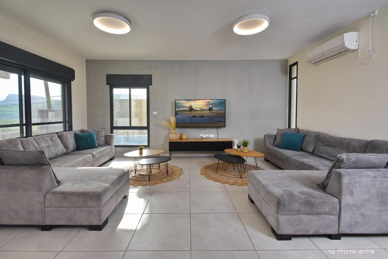 וילה מגדלא Villa Екстериор снимка