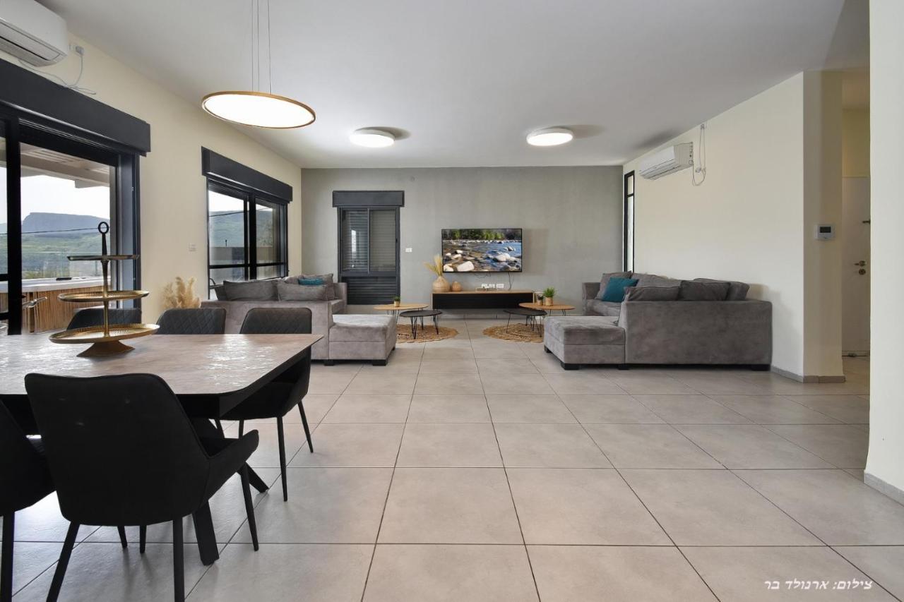 וילה מגדלא Villa Екстериор снимка