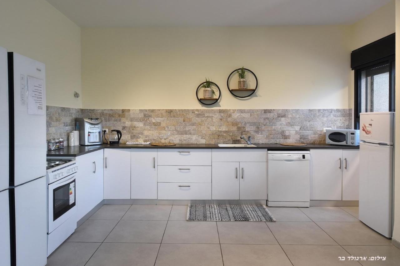 וילה מגדלא Villa Екстериор снимка